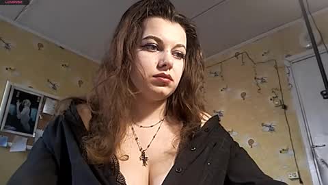 Snapshot of serafinayurick chatting on 02/11/26, 09:03 May online show from 02/11/26, 09:03