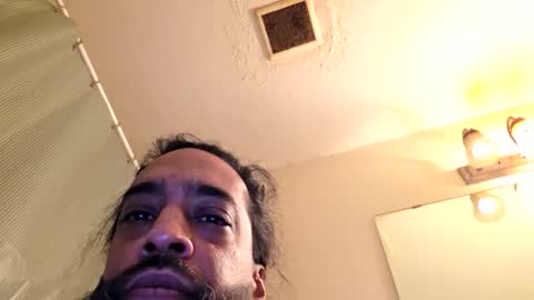 Snapshot of serani02 chatting on 02/01/26, 05:17 Serani online show from 02/01/26, 05:17