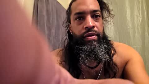 Snapshot of serani02 chatting on 02/06/26, 06:18 Serani online show from 02/06/26, 06:18