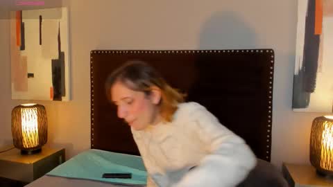 Seraphine star online show from 03/15/26, 12:55