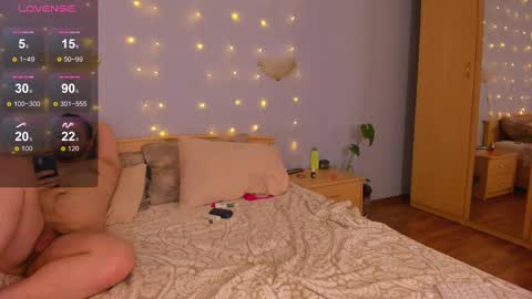 Alisha  Kevin online show from 03/11/25, 06:43