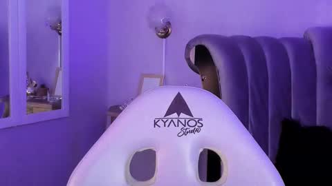 Seren  Follow me online show from 09/16/25, 02:45