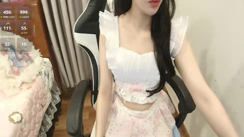 Snapshot of serena_angel18 chatting on 04/19/26, 11:20 Serena online show from 04/19/26, 11:20