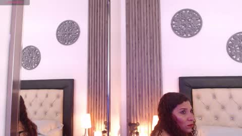 Serena online show from 09/09/25, 11:21