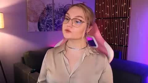 Serena online show from 02/20/26, 07:54