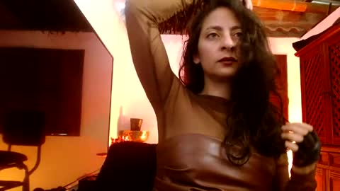 Snapshot of serena_xyz chatting on 05/03/26, 03:07 Serena Xyz online show from 05/03/26, 03:07