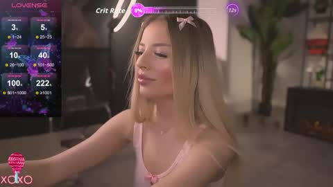 Serena online show from 04/12/26, 09:31