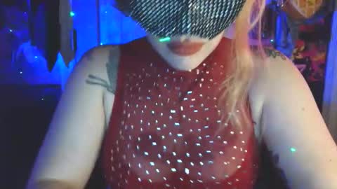 Snapshot of serencigarra chatting on 03/27/26, 06:08 serencigarra online show from 03/27/26, 06:08