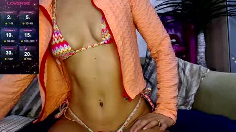 Snapshot of serenexxmilf chatting on 02/21/25, 07:23 serenexx  your MILF online show from 02/21/25, 07:23