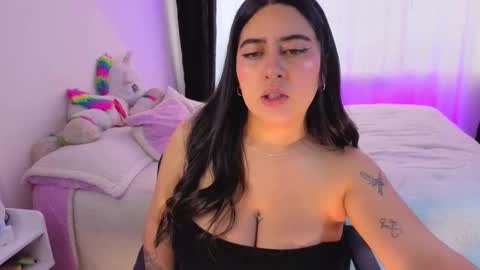 Serenna Cruz online show from 02/09/26, 10:03