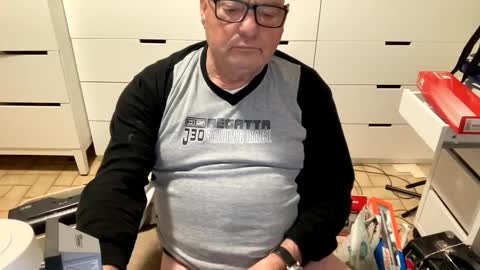 Snapshot of serge8413 chatting on 12/26/24, 12:14 serge8413 online show from 12/26/24, 12:14