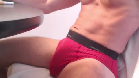 sergio_ch online show from 11/09/25, 03:38