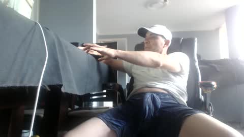 hetero serio discreto online show from 01/13/25, 10:24