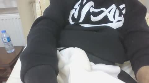 Snapshot of sero98313230 chatting on 10/16/25, 06:31 sero98313230 online show from 10/16/25, 06:31