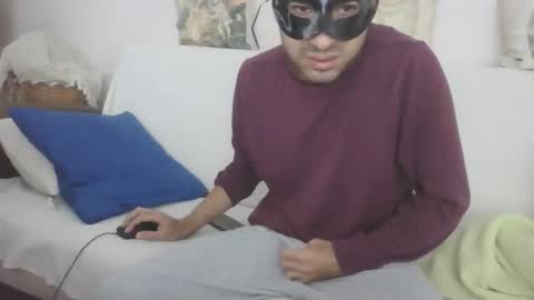 Snapshot of sero98313230 chatting on 10/20/25, 05:52 sero98313230 online show from 10/20/25, 05:52