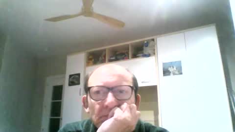 Snapshot of serrano49 chatting on 04/06/26, 03:59 serrano49 online show from 04/06/26, 03:59