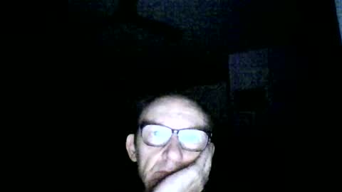 Snapshot of serrano49 chatting on 04/06/26, 04:46 serrano49 online show from 04/06/26, 04:46