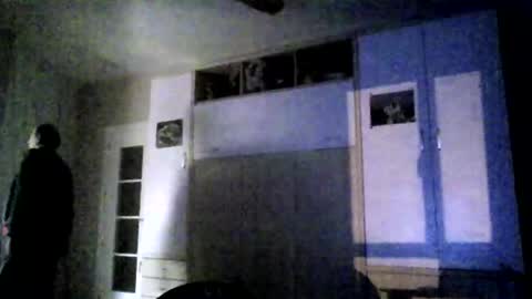 Snapshot of serrano49 chatting on 04/07/26, 01:39 serrano49 online show from 04/07/26, 01:39