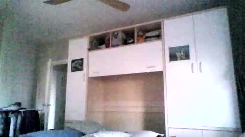 Snapshot of serrano49 chatting on 05/06/26, 06:57 serrano49 online show from 05/06/26, 06:57