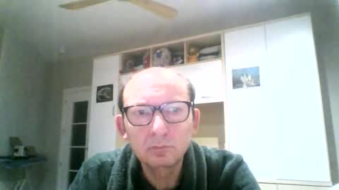 Snapshot of serrano49 chatting on 05/14/26, 02:51 serrano49 online show from 05/14/26, 02:51
