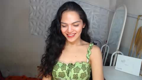 Bella online show from 05/10/26, 02:11
