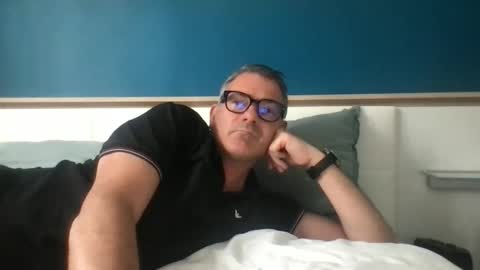 Snapshot of sesamechris92 chatting on 06/01/26, 10:28 sesamechris92 online show from 06/01/26, 10:28