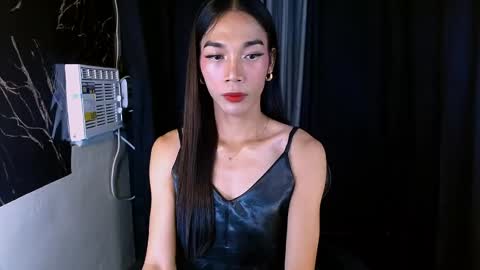 Snapshot of sessy_fuckerxx chatting on 04/30/26, 07:47 sessy_fuckerxx online show from 04/30/26, 07:47