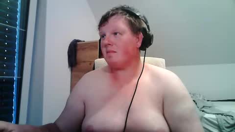 Snapshot of setcuna chatting on 06/07/26, 06:33 setcuna online show from 06/07/26, 06:33