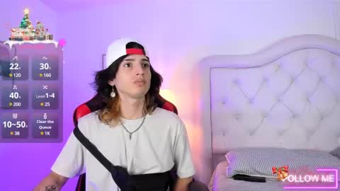 sett_and_gwen online show from 12/16/24, 09:20