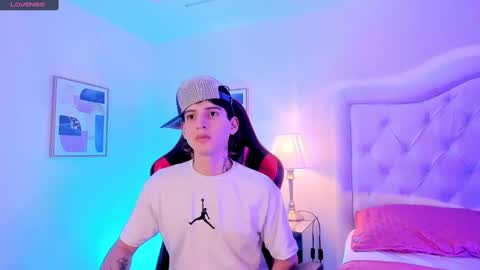 sett_and_gwen online show from 02/23/25, 11:04