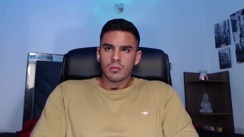 Snapshot of setth_king chatting on 01/12/25, 10:12 Setth King online show from 01/12/25, 10:12