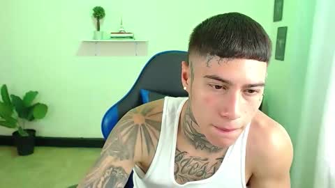 Thomas online show from 10/15/25, 03:34