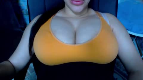 Snapshot of seu_cute chatting on 02/21/25, 03:54 seu_cute online show from 02/21/25, 03:54