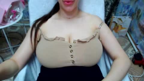 seu_cute online show from 02/17/26, 07:27