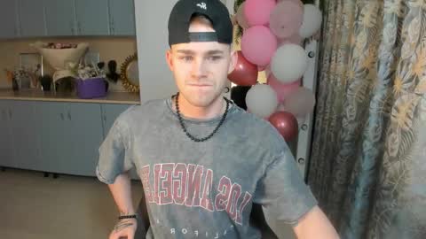 SevanS14 online show from 02/22/25, 09:04