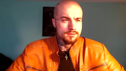 Snapshot of sevendragons1 chatting on 03/09/25, 12:31 SevenDragons online show from 03/09/25, 12:31