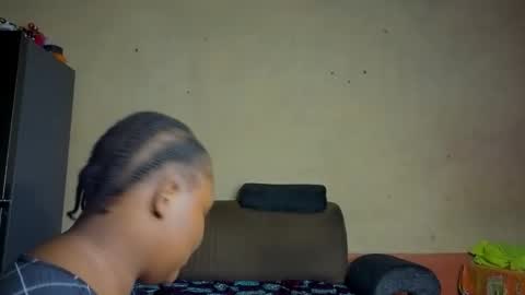 Snapshot of sevenpuss chatting on 11/17/25, 05:52 sevenpuss online show from 11/17/25, 05:52