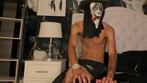 Snapshot of sex_drop chatting on 10/31/25, 12:17 sex_drop online show from 10/31/25, 12:17