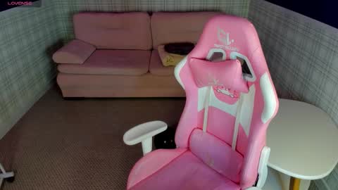 sex_puma online show from 12/01/25, 04:23