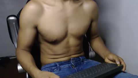 arnold online show from 12/22/24, 02:06