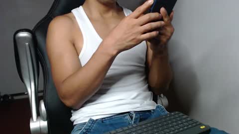 arnold online show from 12/30/24, 01:37