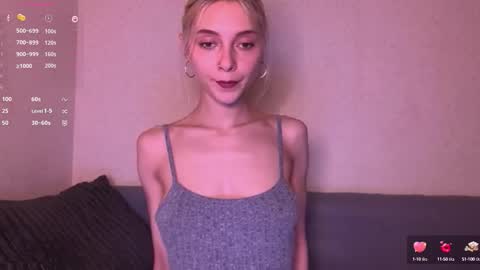 Snapshot of sexdrugg666 chatting on 09/29/25, 05:40 Dina online show from 09/29/25, 05:40