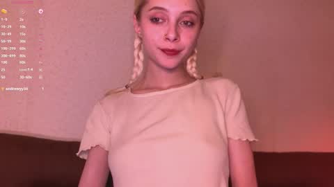 Dina online show from 11/11/25, 09:15