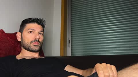 Snapshot of sexfriendch chatting on 05/02/26, 09:14 Lucenzo online show from 05/02/26, 09:14