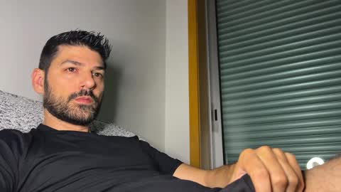 Snapshot of sexfriendch chatting on 05/10/26, 09:03 Lucenzo online show from 05/10/26, 09:03