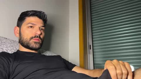 Snapshot of sexfriendch chatting on 05/17/26, 08:23 Lucenzo online show from 05/17/26, 08:23