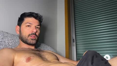 Snapshot of sexfriendch chatting on 05/30/26, 09:06 Lucenzo online show from 05/30/26, 09:06