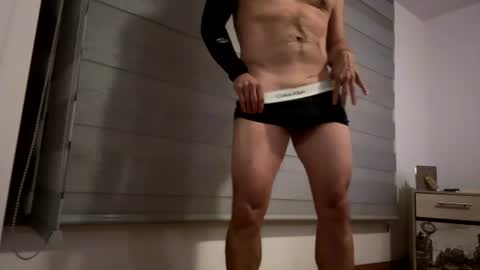 Snapshot of sexfun1972 chatting on 07/13/26, 04:04 sexfun1972 online show from 07/13/26, 04:04