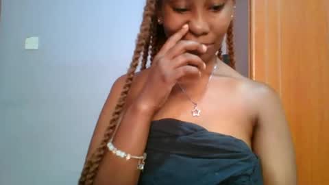 Maggie online show from 02/05/25, 07:18