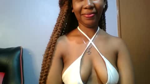 Maggie online show from 02/09/25, 04:25